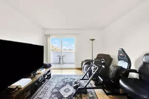 127 Lighthouse Dr, Vallejo, CA 94590 - Photo 7