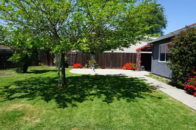121 Forsythia Court, Vallejo, CA 94589 - Photo 45