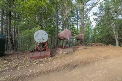 8450 Orr Springs Road, Ukiah, CA 95482 - Photo 23