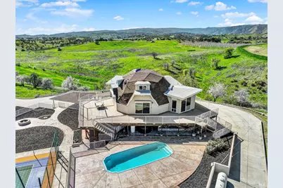 8560 Holmes Lane, Winters, CA 95694 - Photo 11