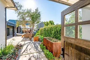 110 Vintners Ct, Napa, CA 94559 - Photo 3