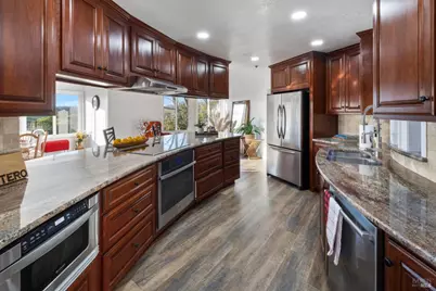 8725 Quail Canyon Road, Vacaville, CA 95688 - Photo 27