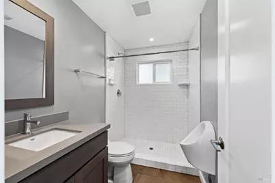 555 Powell Avenue, Healdsburg, CA 95448 - Photo 25