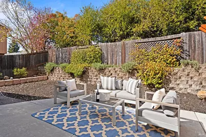 111 Philip Drive, Healdsburg, CA 95448 - Photo 17