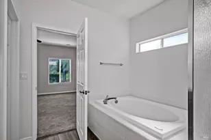 18579 Hidden Valley Rd, Hidden Valley Lake, CA 95467 - Photo 25