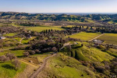 7031 Robindale Lane, Vacaville, CA 95688 - Photo 17