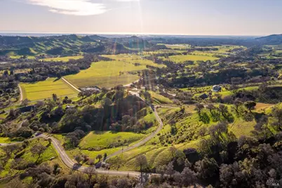 7031 Robindale Lane, Vacaville, CA 95688 - Photo 7