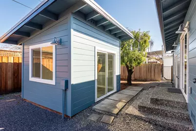 555 Powell Avenue, Healdsburg, CA 95448 - Photo 19