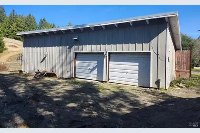 1075 Dutyville Road, Garberville, CA 95542 - Photo 5
