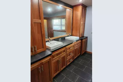 1075 Dutyville Road, Garberville, CA 95542 - Photo 11