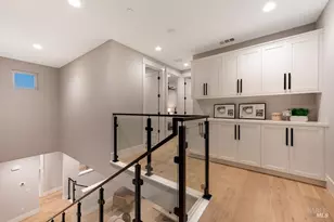 22 Oak Knoll Ct, Petaluma, CA 94952 - Photo 17