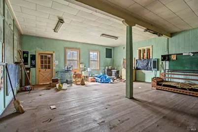 19750 S Highway 1, Manchester, CA 95459 - Photo 11