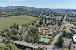 882 Professional Dr, Napa, CA 94558 - Photo 23