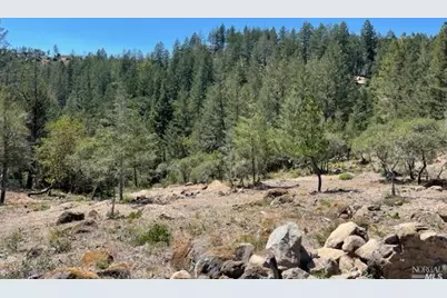 5070 Gates Road, Santa Rosa, CA 95404 - Photo 15