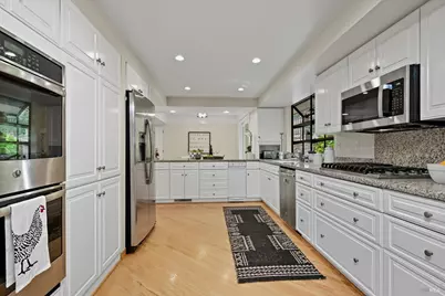 523 Westgate Drive, Napa, CA 94558 - Photo 17