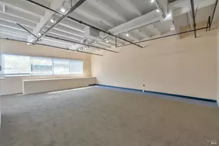 74 Digital Dr, Novato, CA 94949 - Photo 5