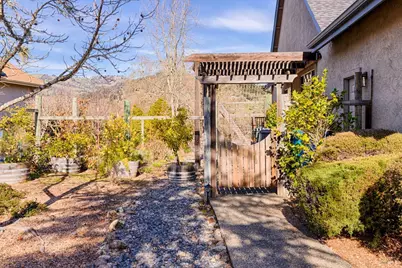 6259 Meadowstone Drive, Santa Rosa, CA 95409 - Photo 49