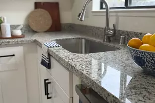 1422 N Oak St, Calistoga, CA 94515 - Photo 3