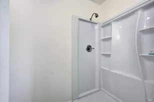 1422 N Oak St, Calistoga, CA 94515 - Photo 23