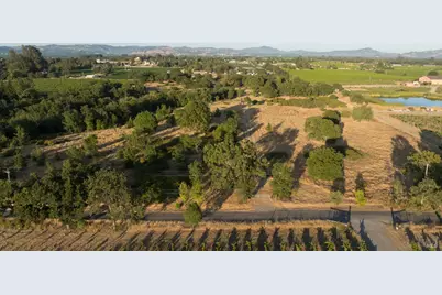 2220 Oakwild Lane, Santa Rosa, CA 95401 - Photo 3