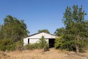 2220 Oakwild Ln, Santa Rosa, CA 95401 - Photo 11