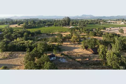 2220 Oakwild Lane, Santa Rosa, CA 95401 - Photo 15