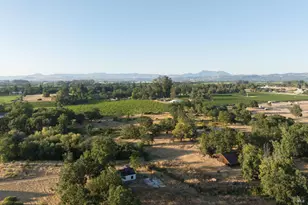 2220 Oakwild Ln, Santa Rosa, CA 95401 - Photo 15