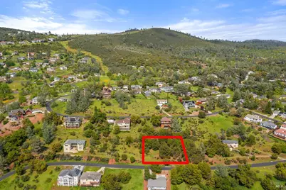 18595 Glenwood Road, Hidden Valley Lake, CA 95467 - Photo 3