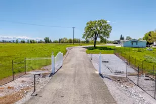 21623 7 Lakes Rd, Redding, CA 96003 - Photo 5