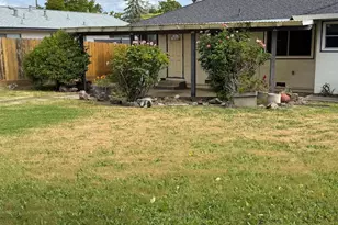 525 Minahen St, Napa, CA 94559 - Photo 21