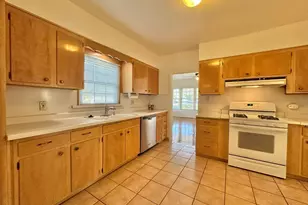 639 E 5th St, Benicia, CA 94510 - Photo 13