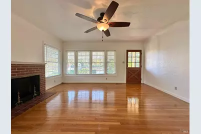 639 E 5th Street, Benicia, CA 94510 - Photo 7