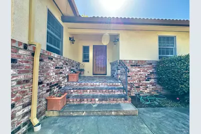 639 E 5th Street, Benicia, CA 94510 - Photo 49