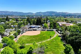 151 Randolph St, Napa, CA 94559 - Photo 49