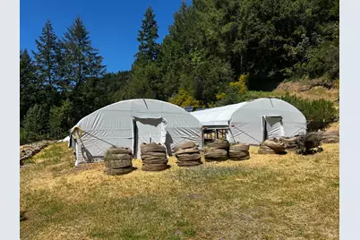 79005 Highway 271, Piercy, CA 95587 - Photo 11