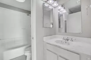 566 Santa Alicia Dr, Rohnert Park, CA 94928 - Photo 17