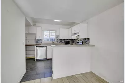 566 Santa Alicia Drive, Rohnert Park, CA 94928 - Photo 5