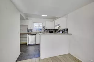 566 Santa Alicia Dr, Rohnert Park, CA 94928 - Photo 5