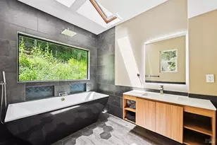 21713 Starrett Hill Dr, Monte Rio, CA 95462 - Photo 3