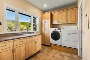 2389 Twining Rd, Talmage, CA 95481 - Photo 23