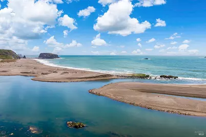 22196 Umland Circle, Jenner, CA 95450 - Photo 19