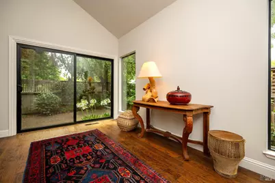 9211 Lakewood Drive, Windsor, CA 95492 - Photo 11