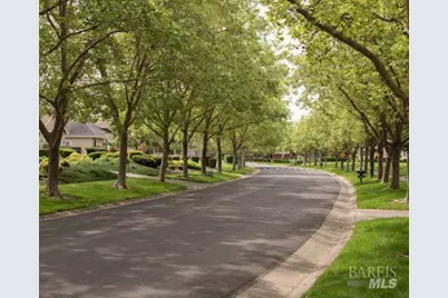 9211 Lakewood Drive, Windsor, CA 95492 - Photo 39