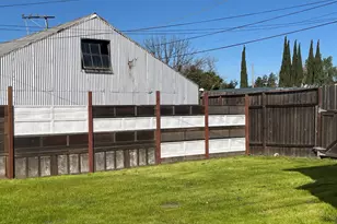 526 Jersey St, Vallejo, CA 94590 - Photo 7