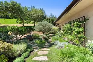 9981 W Dry Creek Rd, Healdsburg, CA 95448 - Photo 33