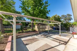 92 Oak Knoll Rd, Ukiah, CA 95482 - Photo 19