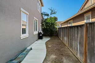 630 Purple Martin Dr, Vacaville, CA 95687 - Photo 9