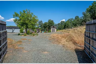 2192 Riggs Road, Lakeport, CA 95453 - Photo 3