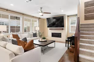 2013 Kingwood Rd, Rohnert Park, CA 94928 - Photo 3