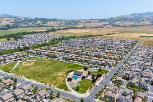 2013 Kingwood Rd, Rohnert Park, CA 94928 - Photo 53